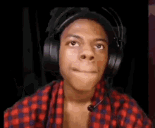ishowspeed-speed.gif.481ee693cb1f6873e10f63988d0c53bf.gif